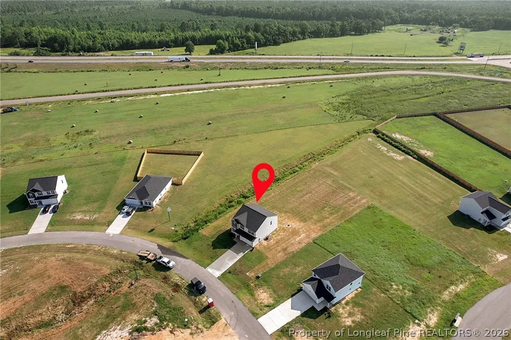 38 Coachman Lane Autryville, NC 28318