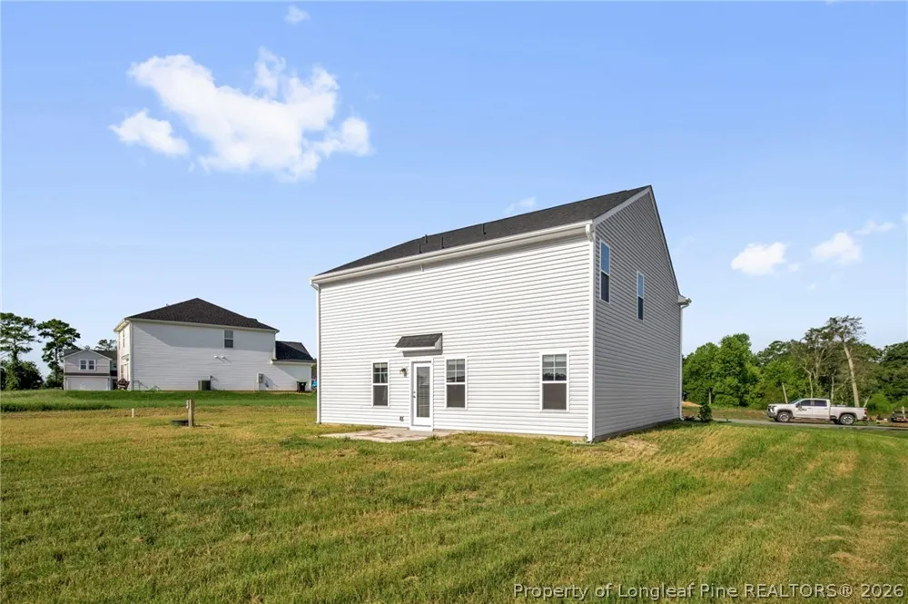 38 Coachman Lane Autryville, NC 28318