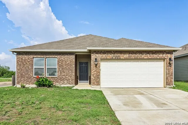 20045 Huckleberry St Lytle, TX 78052