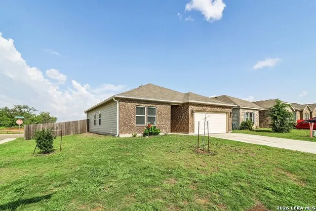 20045 Huckleberry St Lytle, TX 78052