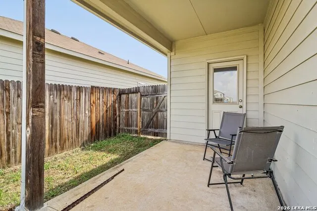 20045 Huckleberry St Lytle, TX 78052