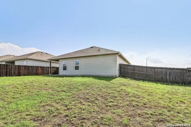 20045 Huckleberry St Lytle, TX 78052