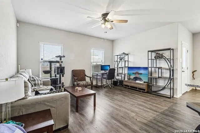 20045 Huckleberry St Lytle, TX 78052