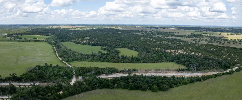 1233 County Road 434 Hamilton, TX 76531