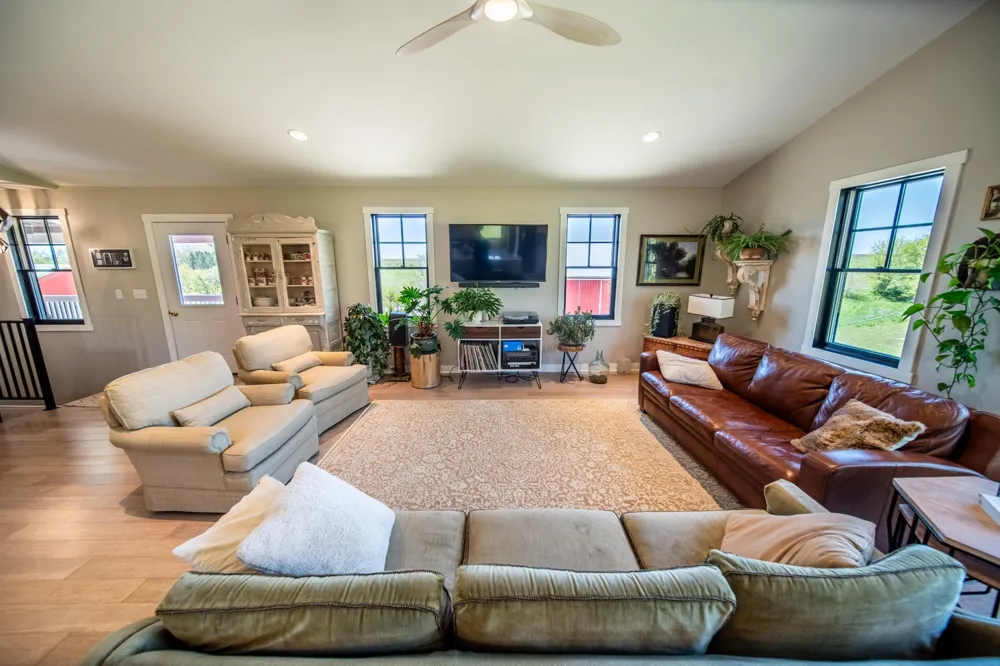 40698 Chestnut Road Lanesboro, MN 55949