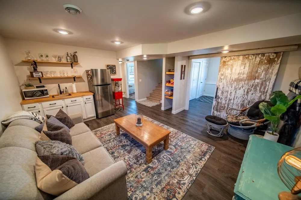 40698 Chestnut Road Lanesboro, MN 55949