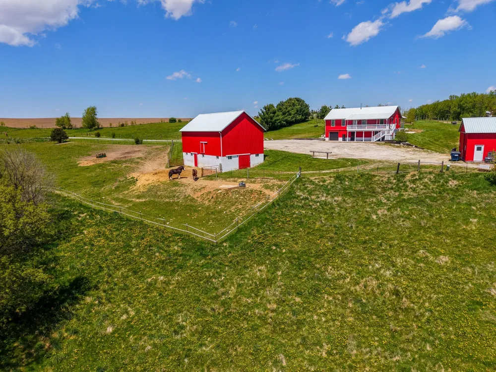 40698 Chestnut Road Lanesboro, MN 55949