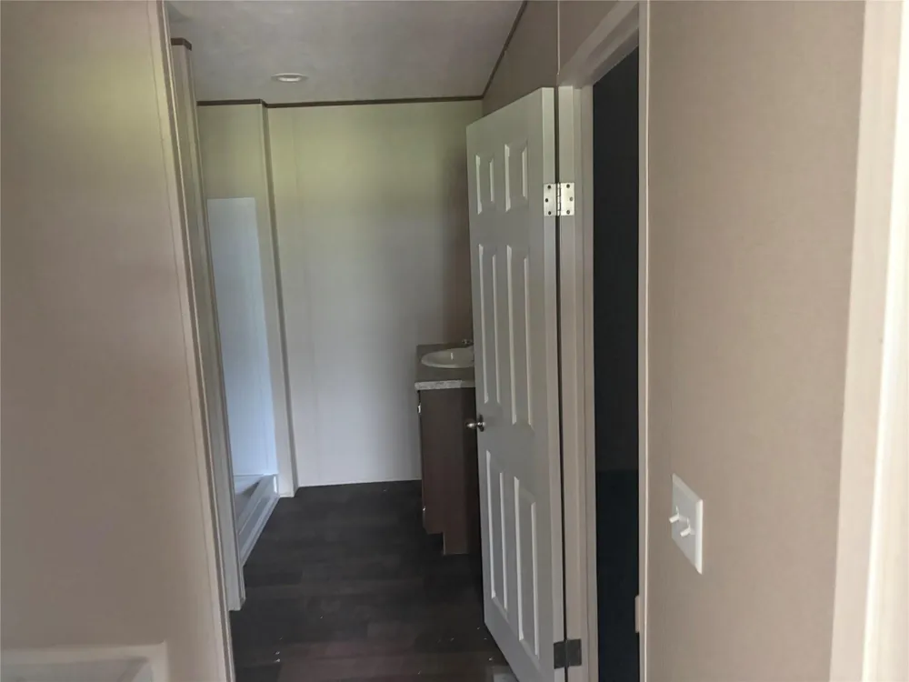 25 Cr 124 Road Floresville, TX 78114