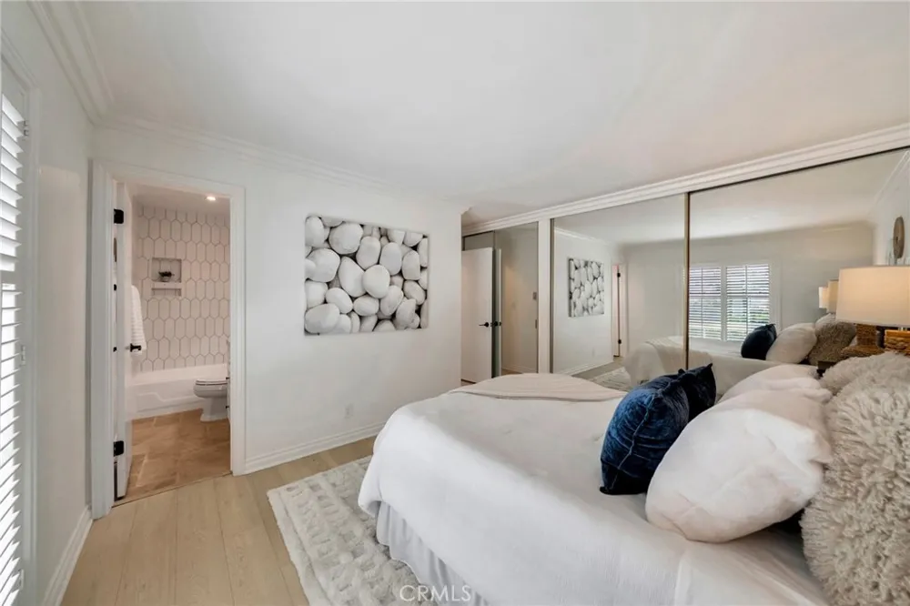 300 Cagney Lane #101 Newport Beach, CA 92663