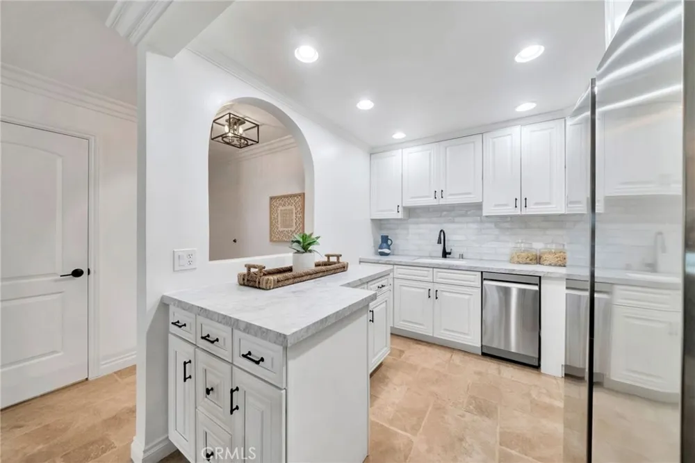 300 Cagney Lane #101 Newport Beach, CA 92663