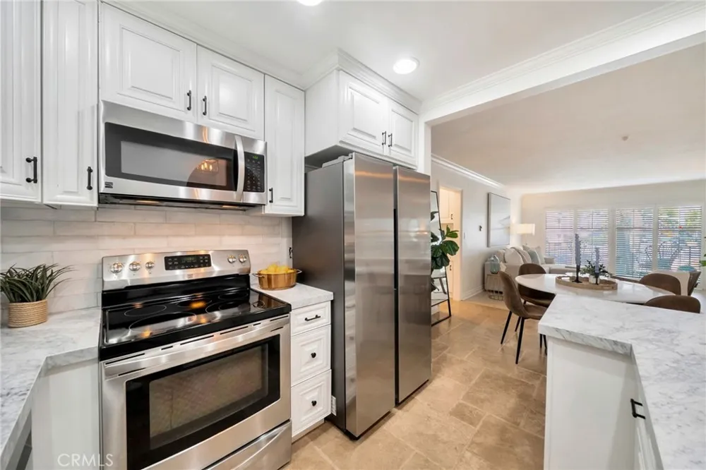 300 Cagney Lane #101 Newport Beach, CA 92663