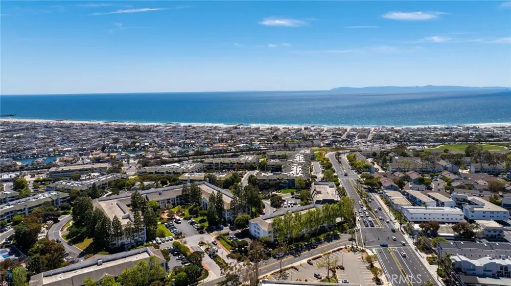 300 Cagney Lane #101 Newport Beach, CA 92663