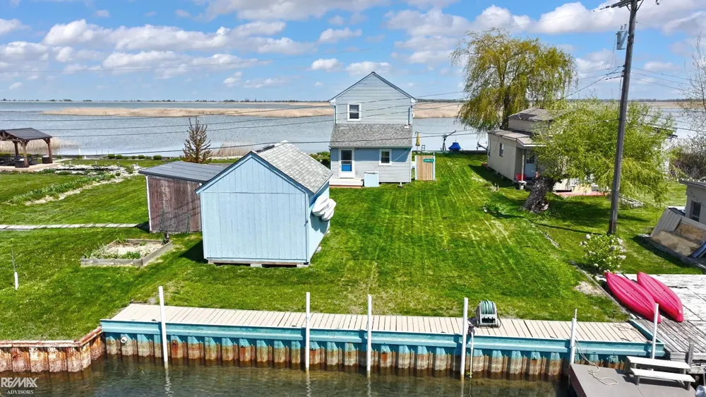 7286 South Channel Drive Clay Township, MI 48028