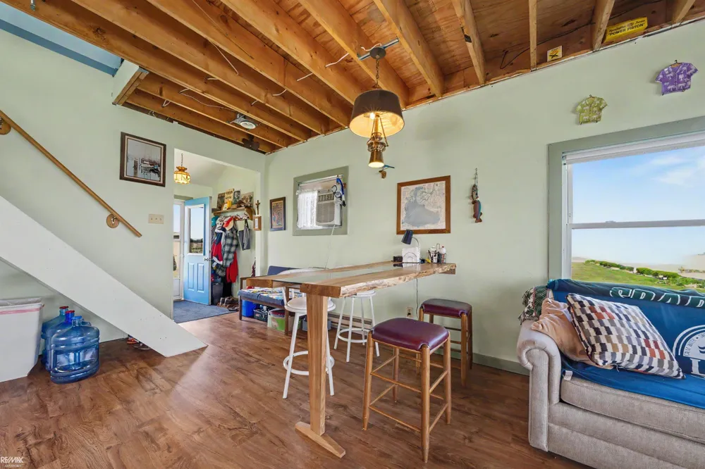 7286 South Channel Drive Clay Township, MI 48028
