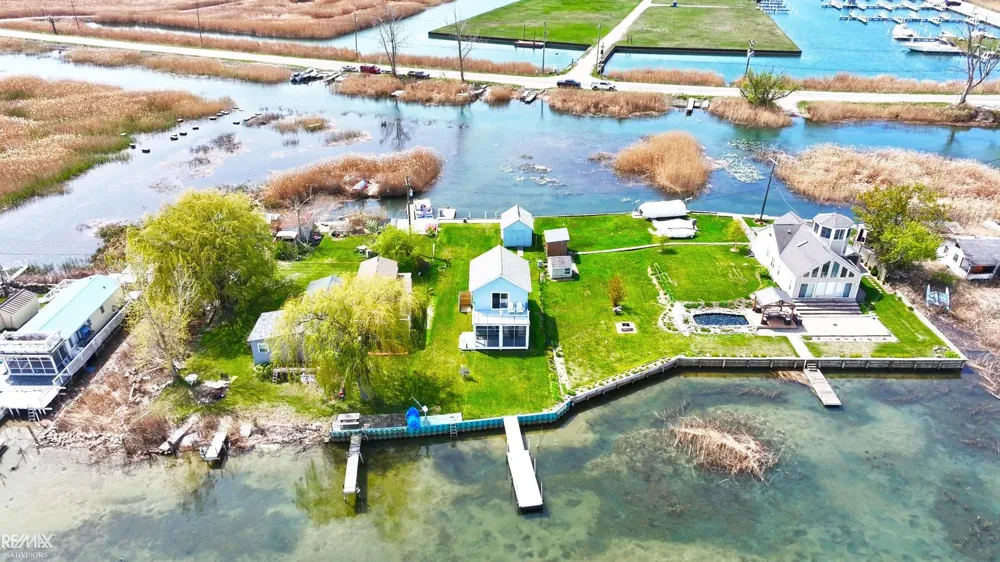 7286 South Channel Drive Clay Township, MI 48028