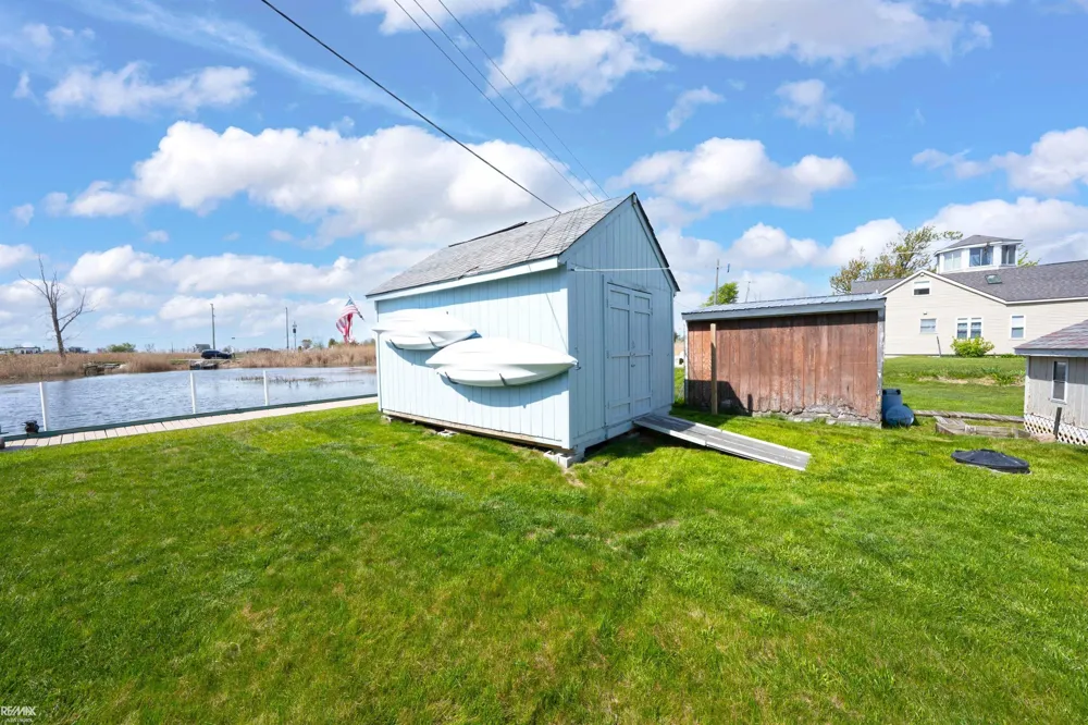 7286 South Channel Drive Clay Township, MI 48028