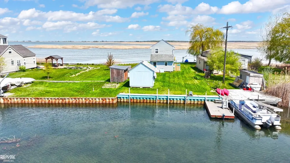 7286 South Channel Drive Clay Township, MI 48028