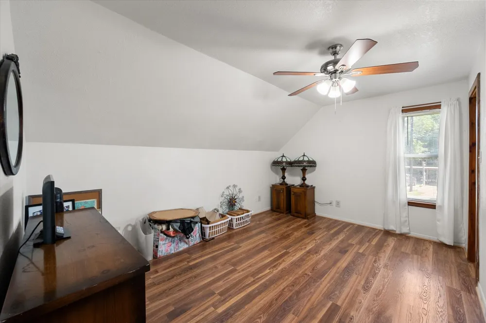 377 Southern Oaks Drive Streetman, TX 75859