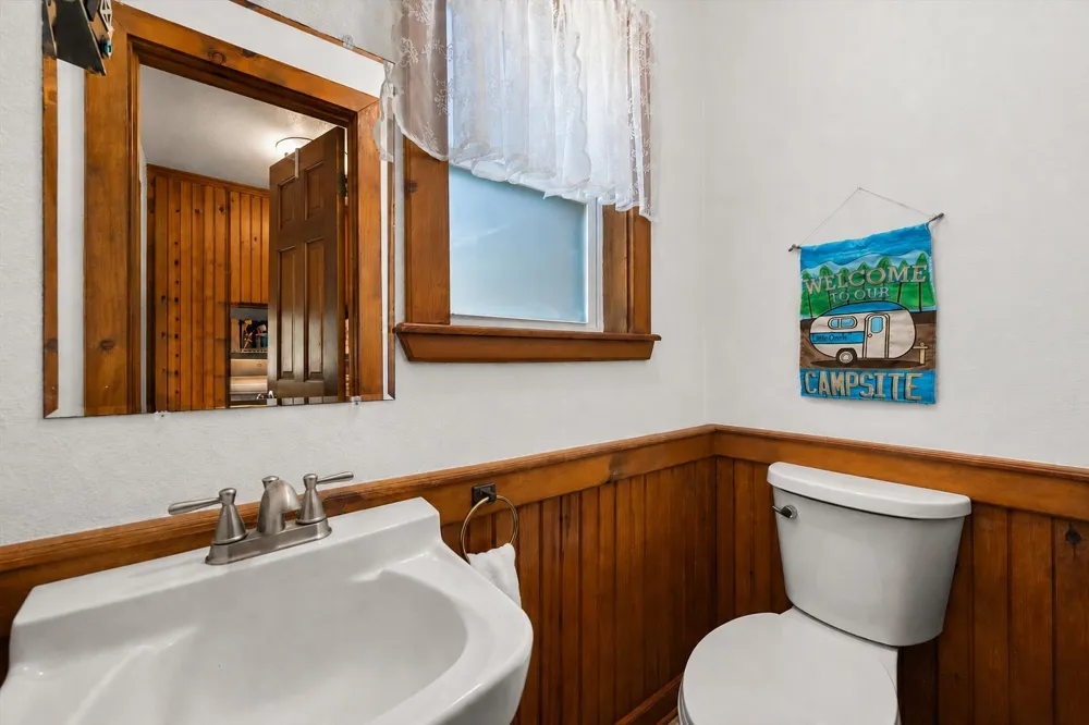 377 Southern Oaks Drive Streetman, TX 75859