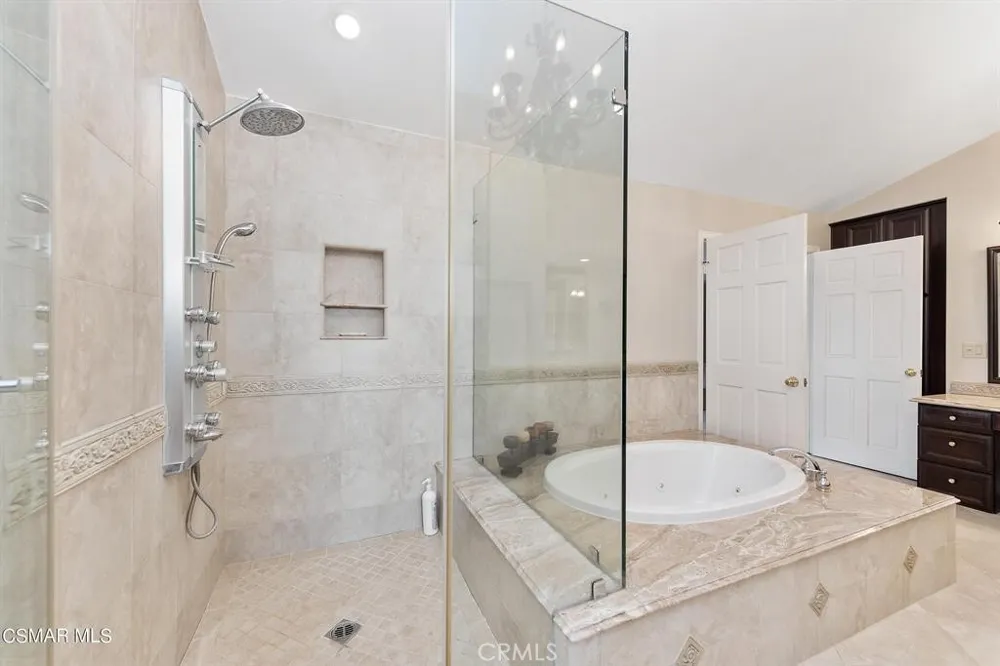 6066 Lake Lindero DR Agoura Hills, CA 91301