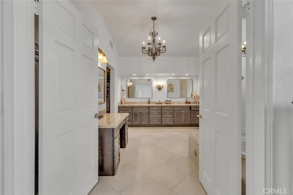 6066 Lake Lindero DR Agoura Hills, CA 91301