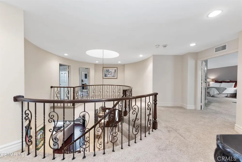 6066 Lake Lindero DR Agoura Hills, CA 91301