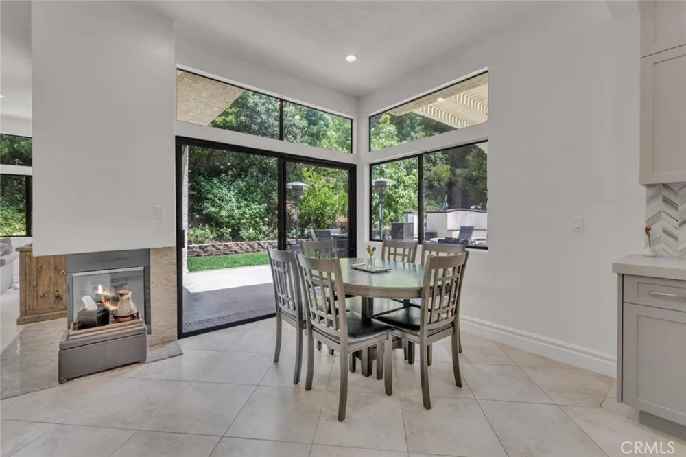 6066 Lake Lindero DR Agoura Hills, CA 91301