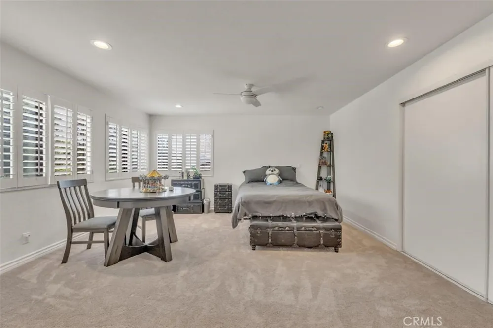6066 Lake Lindero DR Agoura Hills, CA 91301