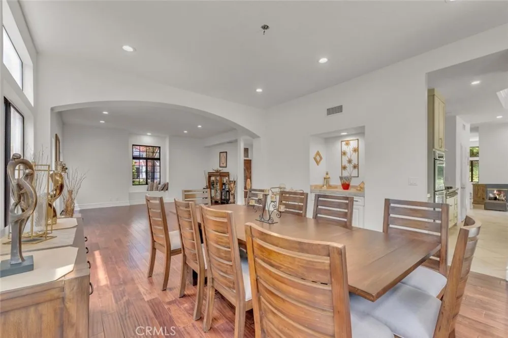 6066 Lake Lindero DR Agoura Hills, CA 91301