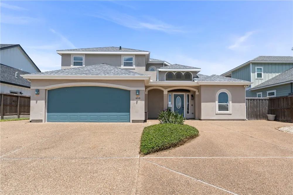 650 S Bay Street Aransas Pass, TX 78336