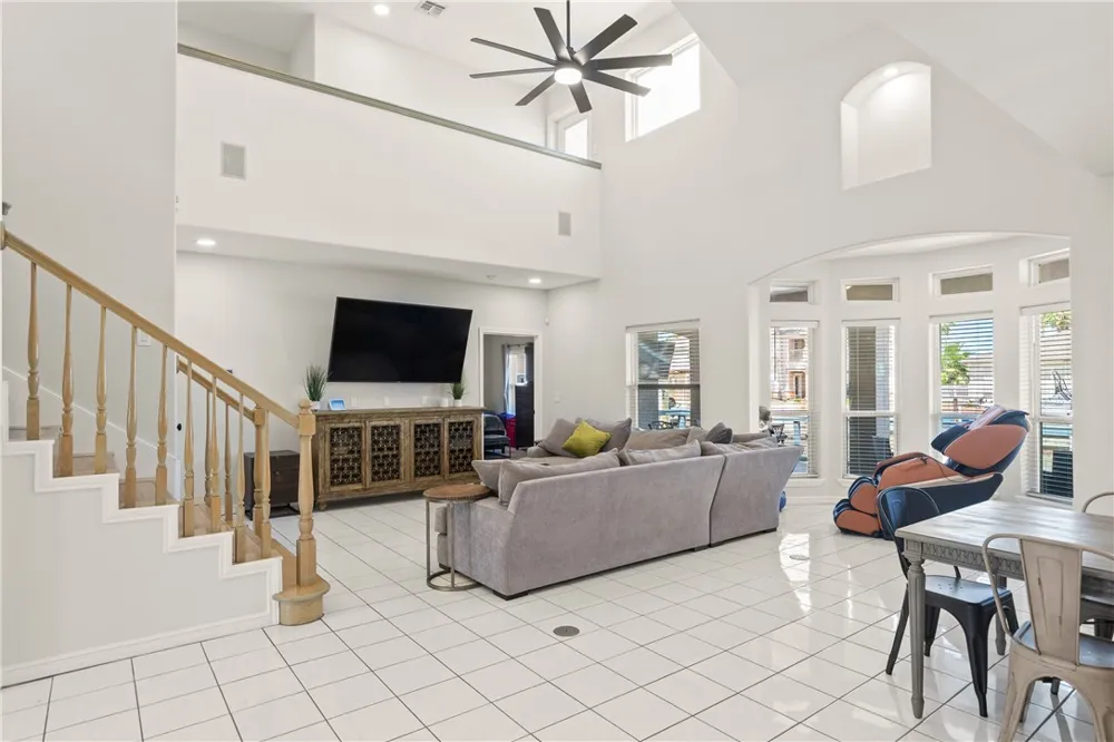 650 S Bay Street Aransas Pass, TX 78336