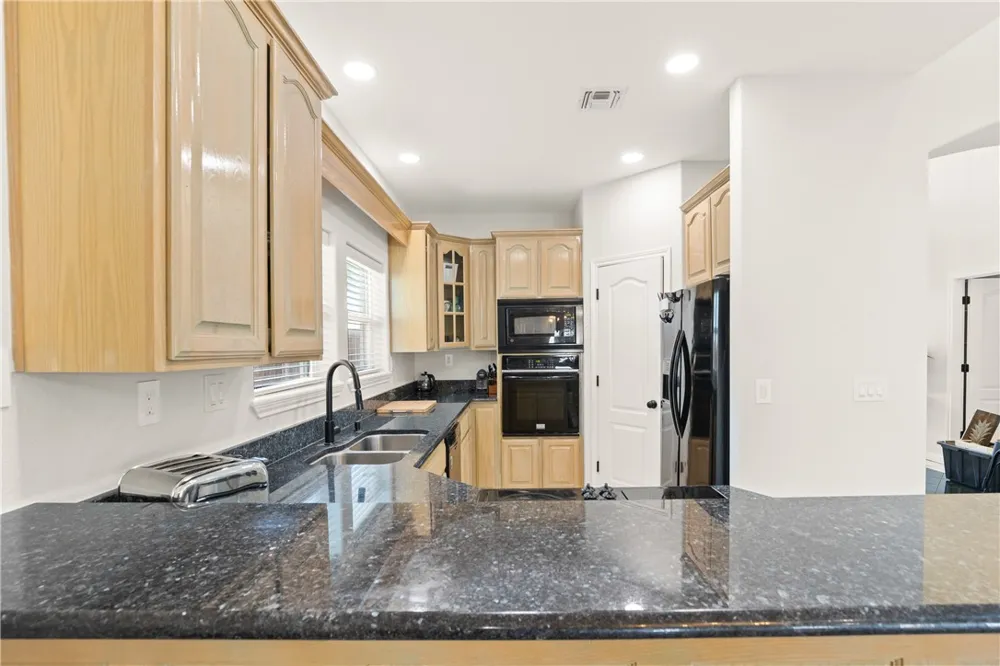 650 S Bay Street Aransas Pass, TX 78336
