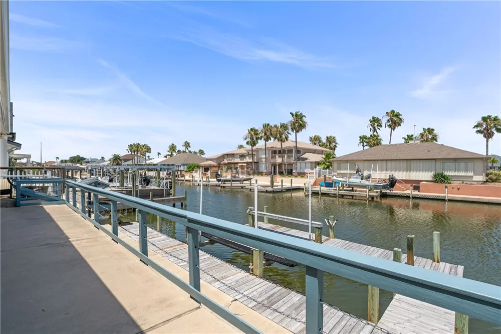 650 S Bay Street Aransas Pass, TX 78336