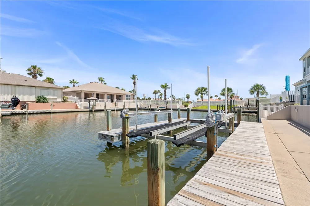 650 S Bay Street Aransas Pass, TX 78336