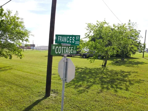 S Frances Street