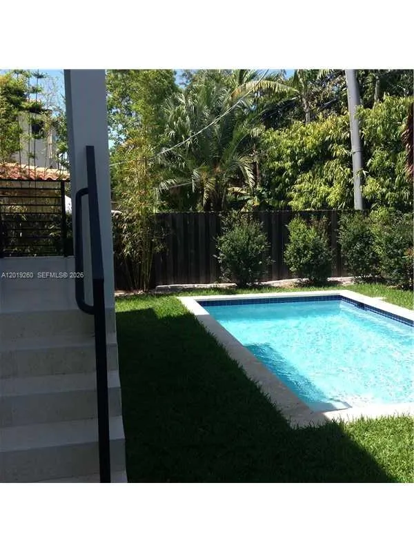 472 FERNWOOD DR #472 Key Biscayne, FL 33149