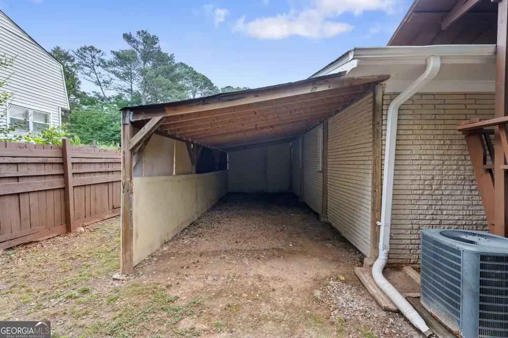 6463 Maddox RD Morrow, GA 30260