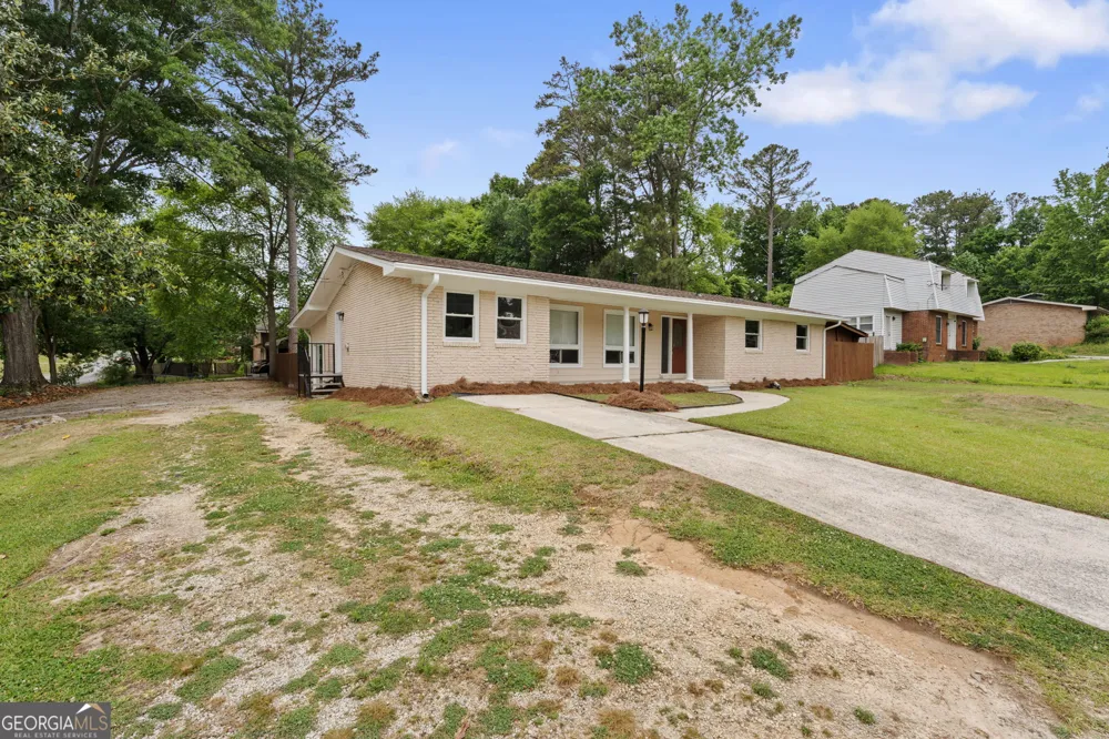 6463 Maddox RD Morrow, GA 30260