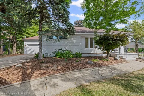 2665 Middlebelt Road