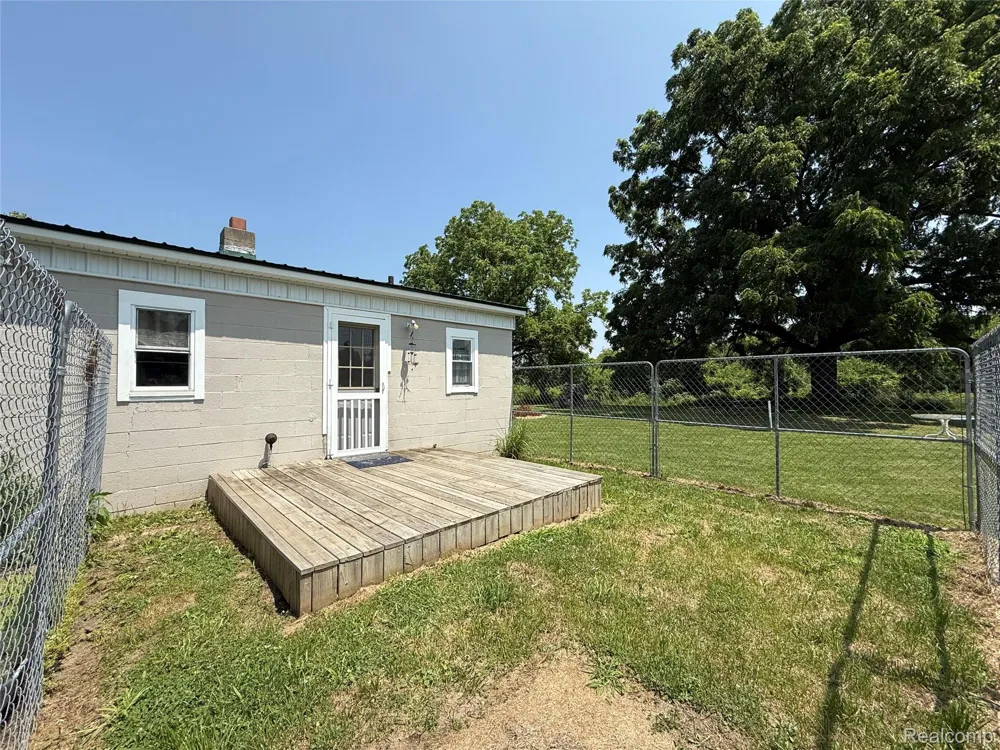 3341 W Baldwin Road Mundy Township, MI 48439