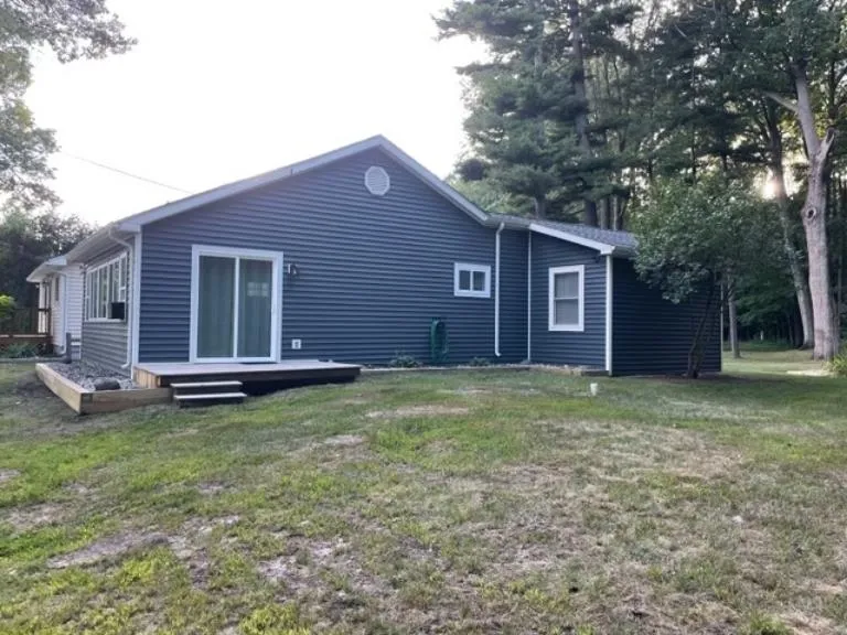 399 Huron Whitney Township, MI 48703