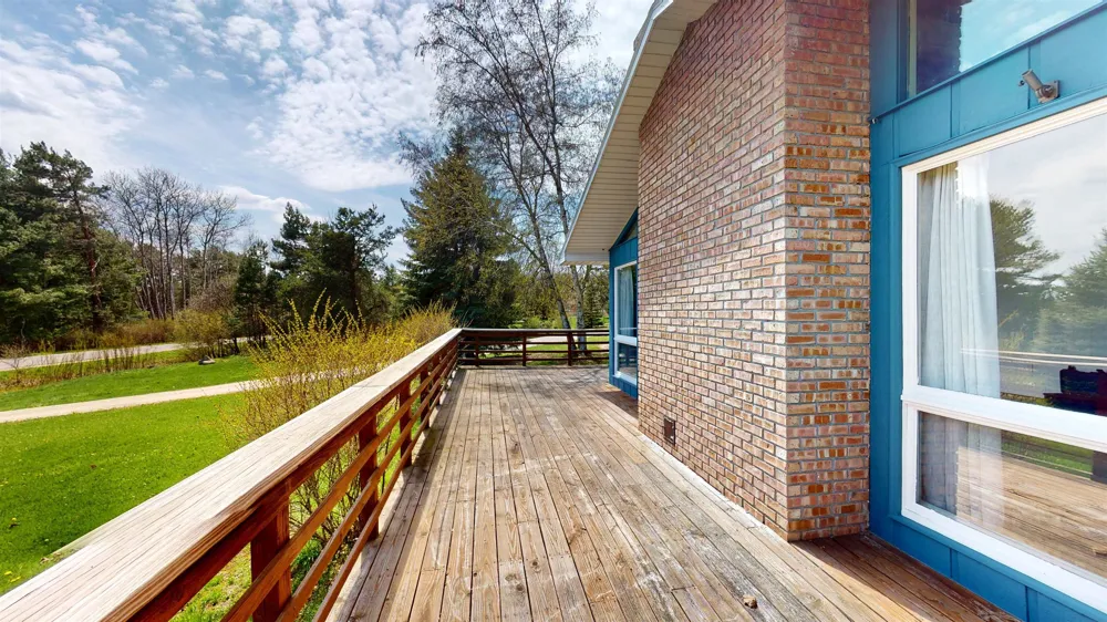 11892 Cabin Lane Milton Township, MI 49676