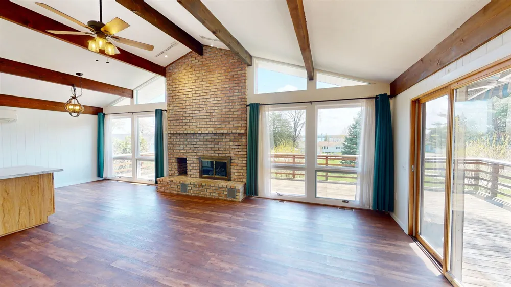 11892 Cabin Lane Milton Township, MI 49676