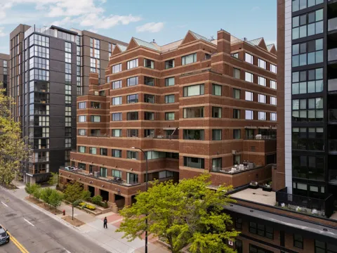 505 E Huron Street #508