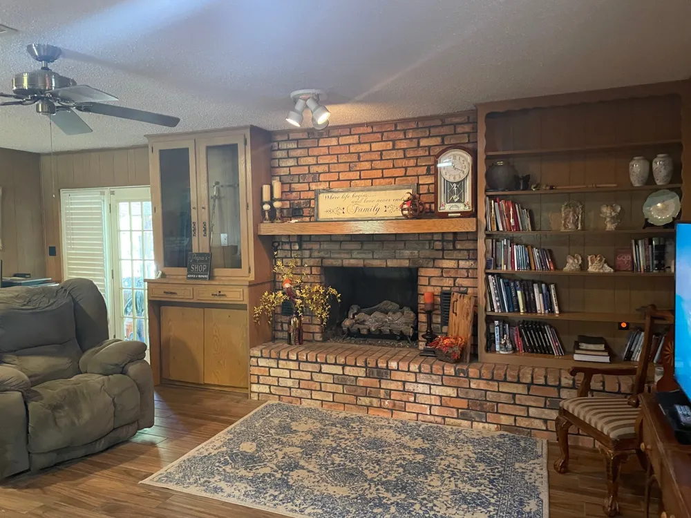 1203 CR 1127 Daingerfield, TX 75638