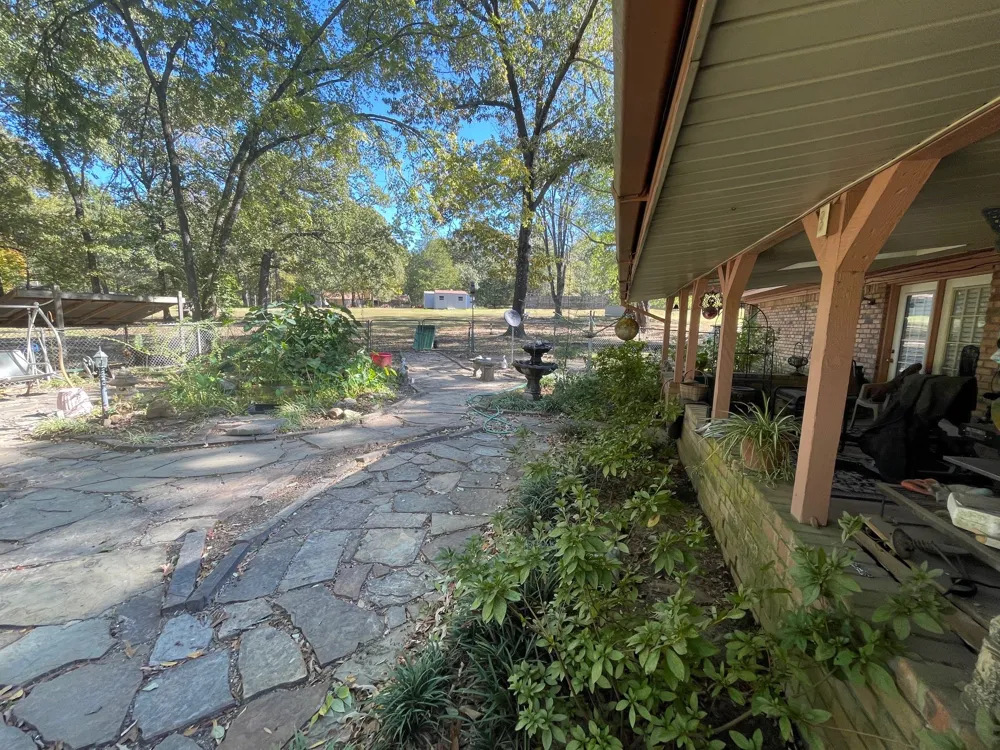 1203 CR 1127 Daingerfield, TX 75638