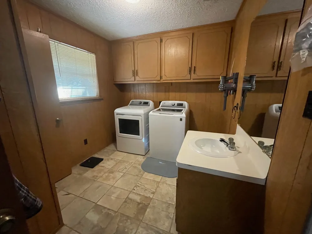 1203 CR 1127 Daingerfield, TX 75638