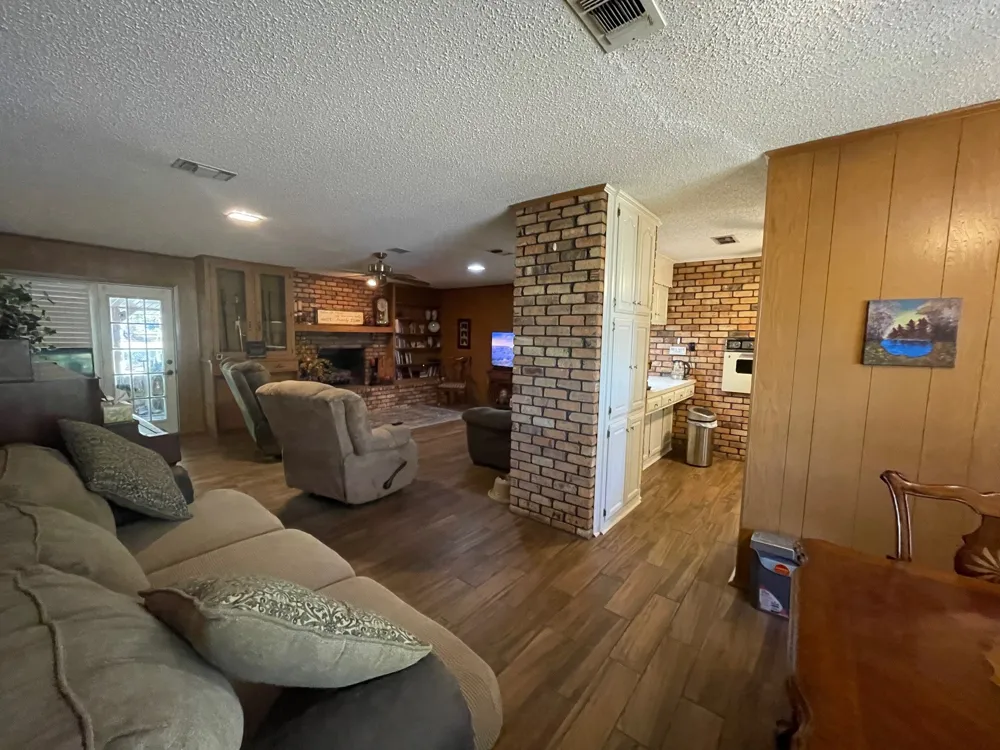 1203 CR 1127 Daingerfield, TX 75638