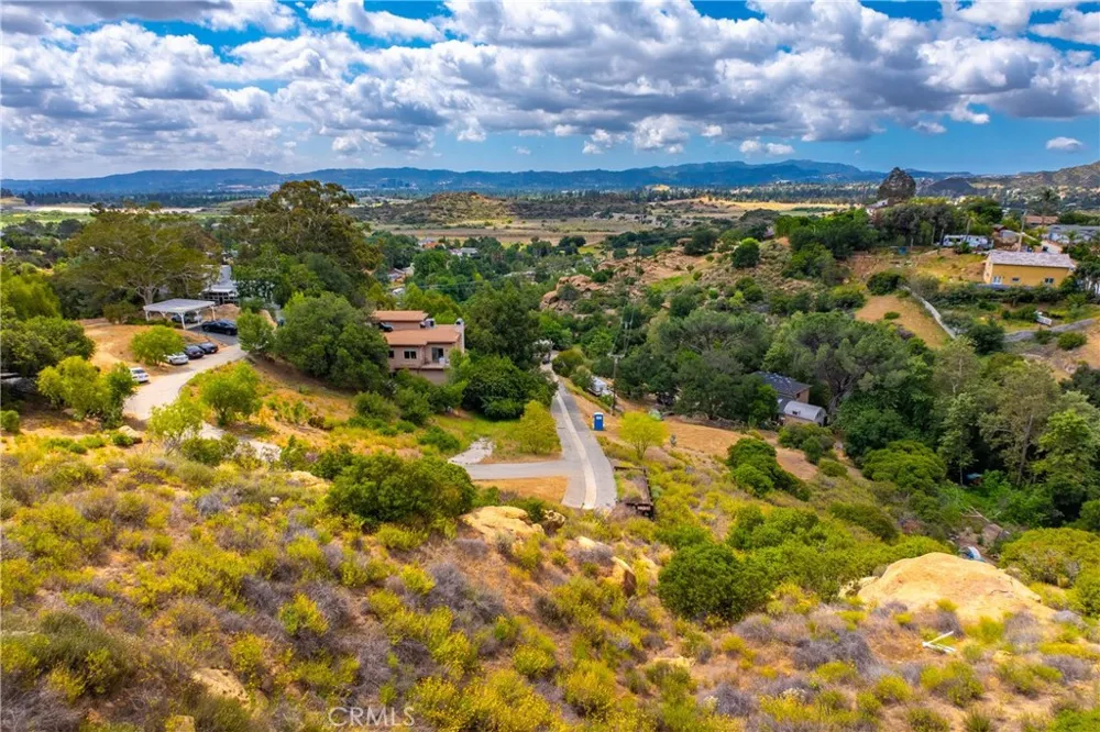 200 AMIGO ROAD Chatsworth, CA 91311