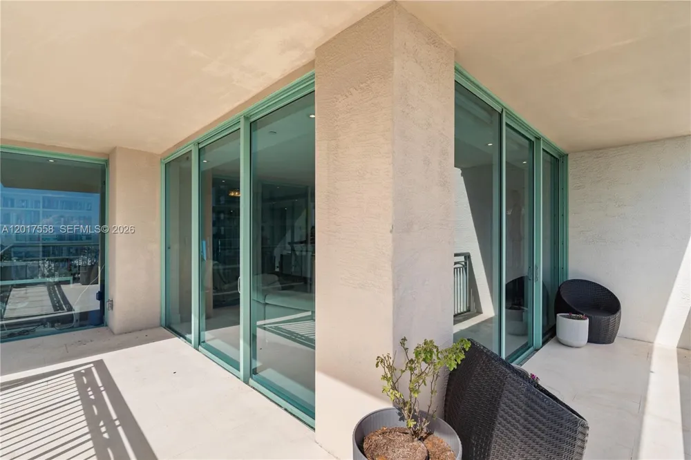 3350 SW 27th Ave #1802 Coconut Grove, FL 33133